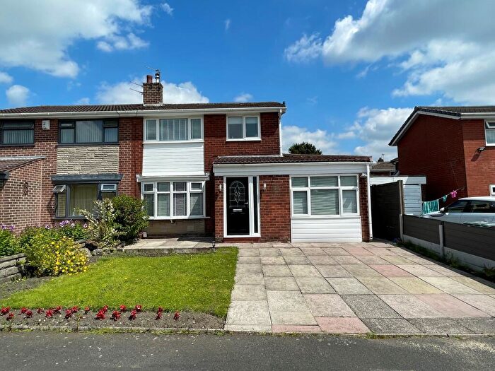 3 Bedroom Semi-Detached House To Rent In The Meadows, Radcliffe, M26