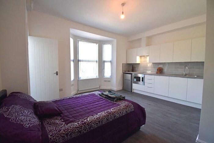 Studio To Rent In Holyhead Road, Coventry, CV1