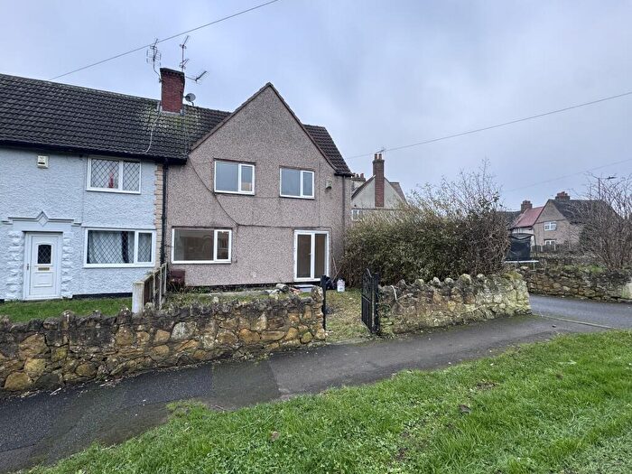 3 Bedroom House To Rent In East Avenue, Woodlands, Doncaster, DN6