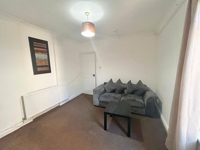 1 Bedroom Apartment To Rent In Glynrhondda Street, Cardiff(City), CF24