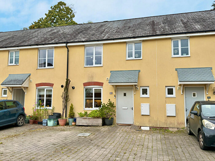 3 Bedroom Terraced House For Sale In Tavistock, PL19
