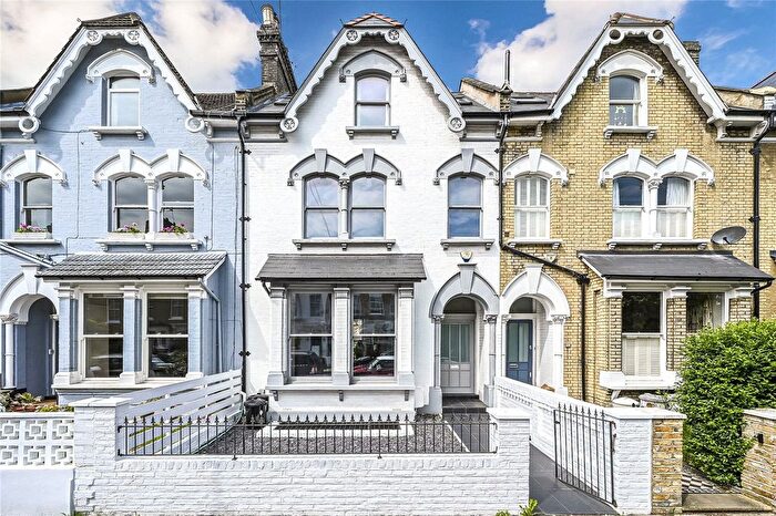 4 Bedroom Terraced House For Sale In Warbeck Road, London, W12