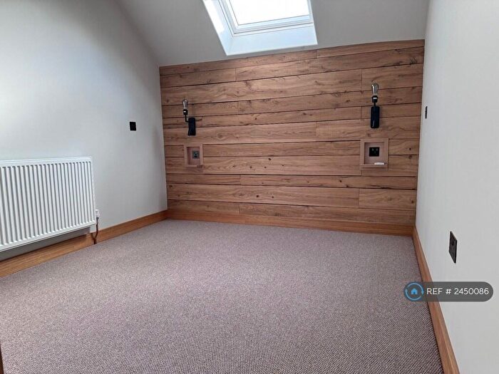 1 Bedroom Semi-Detached House To Rent In The Old Workshop, Stratton, Cirencester, GL7