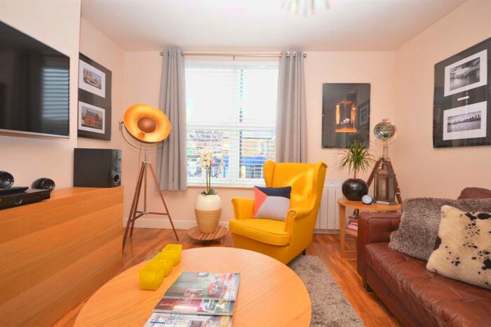 2 Bedroom Apartment To Rent In Ecclesall Road, Sheffield, S11