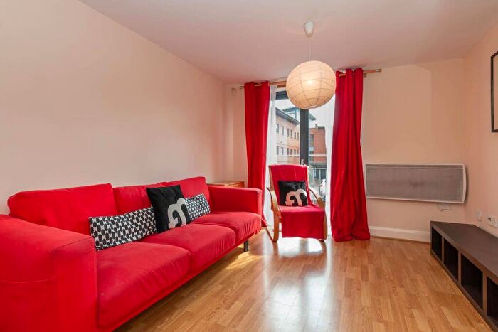 2 Bedroom Apartment To Rent In Rickman Drive, Birmingham, B15