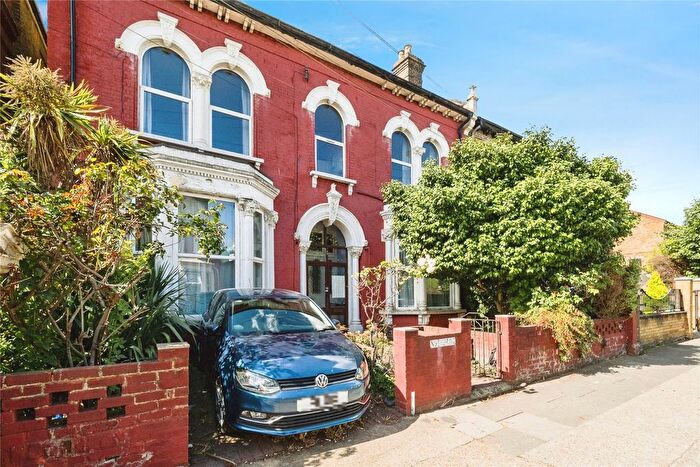 5 Bedroom Semi-Detached House For Sale In Sprowston Road, London, E7