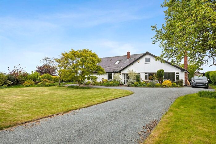 4 Bedroom Detached House For Sale In Tarporley Road, Tarvin, Chester, Cheshire, CH3