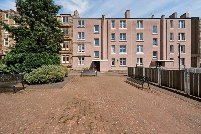 1 Bedroom Flat For Sale In Mannering Court, Flat /, Pollokshields, Glasgow, G41
