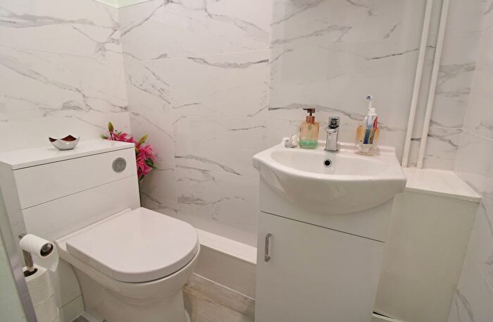3 Bedroom End Terrace House For Sale In Garnier Park, Wickham, Fareham, PO17