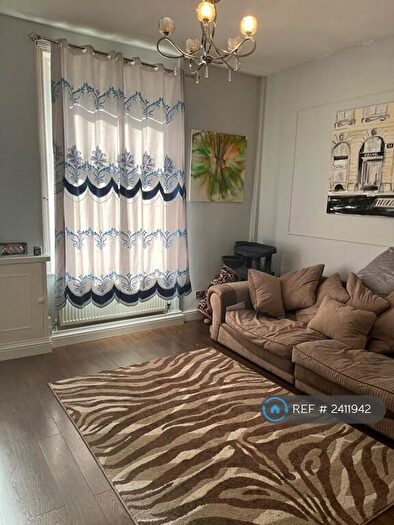 2 Bedroom Terraced House To Rent In Horne Street, Bury, BL9