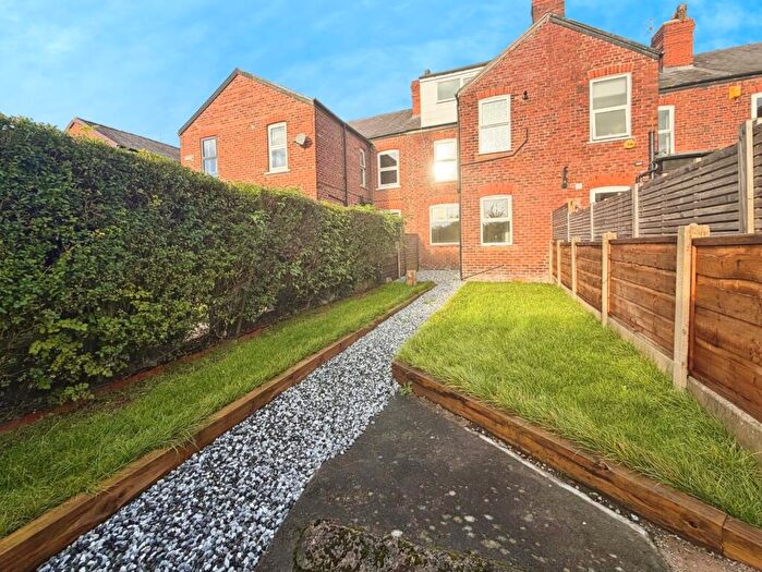 4 Bedroom Terraced House To Rent In Norwood Road, Great Moor, Stockport, Cheshire, SK2