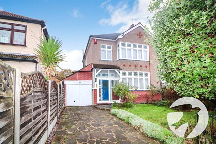 3 Bedroom Semi Detached House For Sale In Park Crescent, Erith, DA8