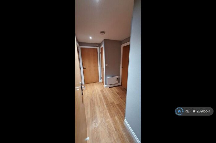 2 Bedroom Flat To Rent In Reeves Way, Armthorpe, Doncaster, DN3