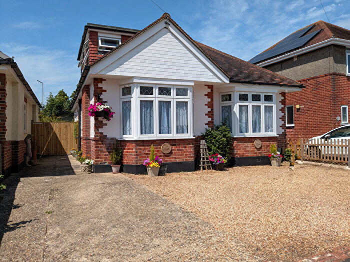 4 Bedroom Detached Bungalow For Sale In Coombe Avenue, Bournemouth, BH10