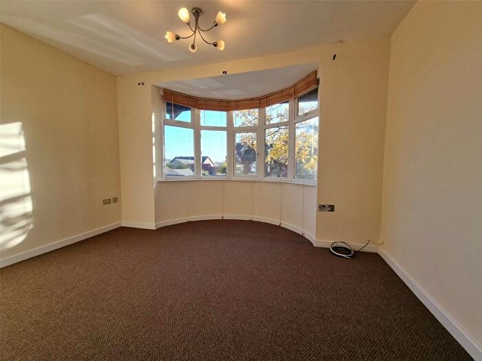 2 Bedroom Apartment To Rent In Hucknall Road, Nottingham, Nottinghamshire, NG5