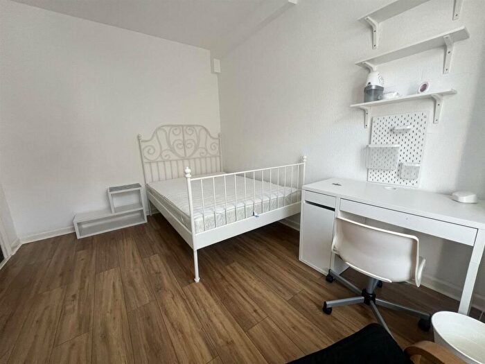 4 Bedroom Terraced House To Rent In Jubilee Road, Southsea, PO4