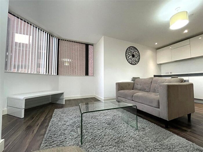 2 Bedroom Apartment To Rent In Broadway Residences, Broad Street, Birmingham, West Midlands, B15
