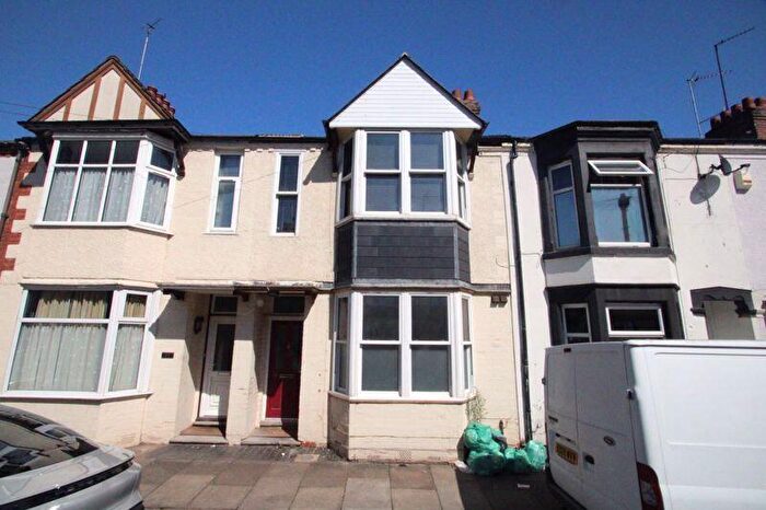 3 Bedroom Terraced House To Rent In Euston Road, Northampton, NN4