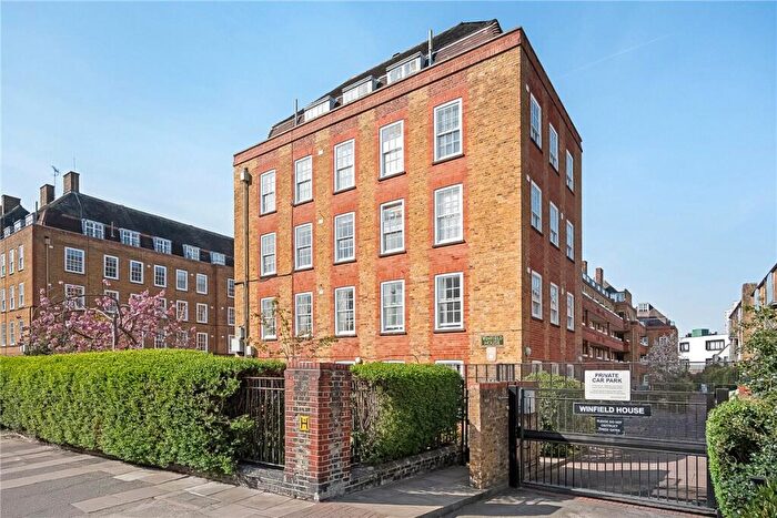 1 Bedroom Apartment For Sale In Vicarage Crescent, London, SW11