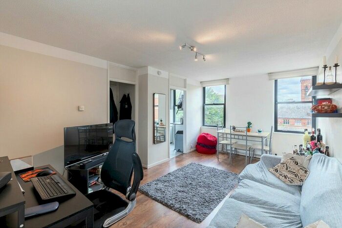 1 Bedroom Flat To Rent In Rampayne Street, Pimlico, SW1V
