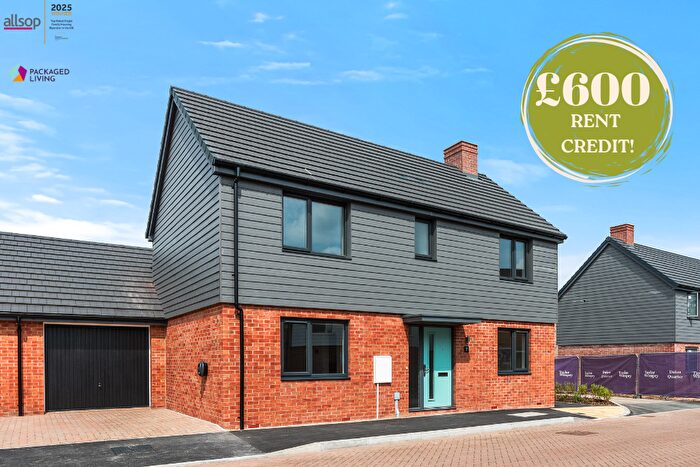 3 Bedroom Semi-Detached House To Rent In Includes £ Rent Credit! Lofthouse Lane, Bordon, Hampshire, GU35