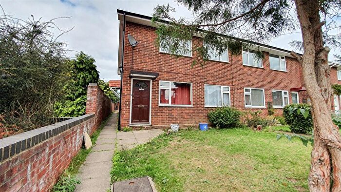 2 Bedroom Maisonette To Rent In The Yews, Reedsfield Road, Ashford, TW15