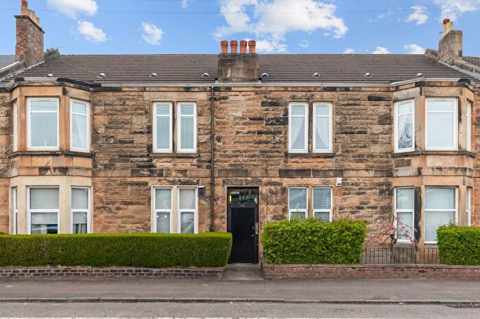 2 Bedroom Flat For Sale In Langlands Road, Linthouse, Glasgow, G51