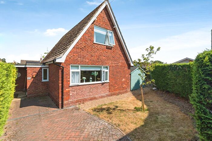 4 Bedroom Detached House For Sale In Lockhart Road, Ellingham, Bungay, NR35
