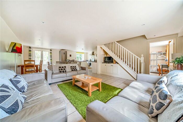 5 Bedroom House For Sale In Northfield Lane, Nassington, Peterborough, Northamptonshire, PE8