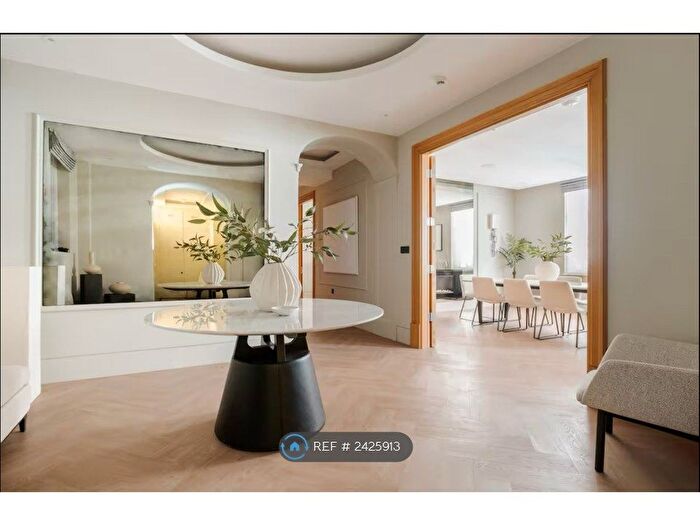 4 Bedroom Flat To Rent In London, London, W1K