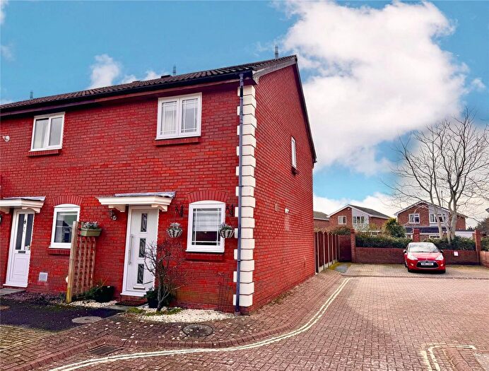 2 Bedroom End Terrace House For Sale In Kynon Close, Gosport, Hampshire, PO12