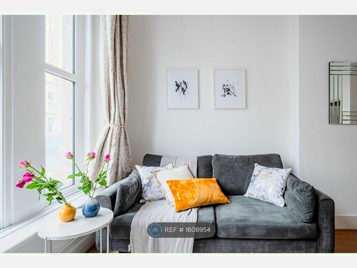 1 Bedroom Flat To Rent In Earls Court Road, London, SW5