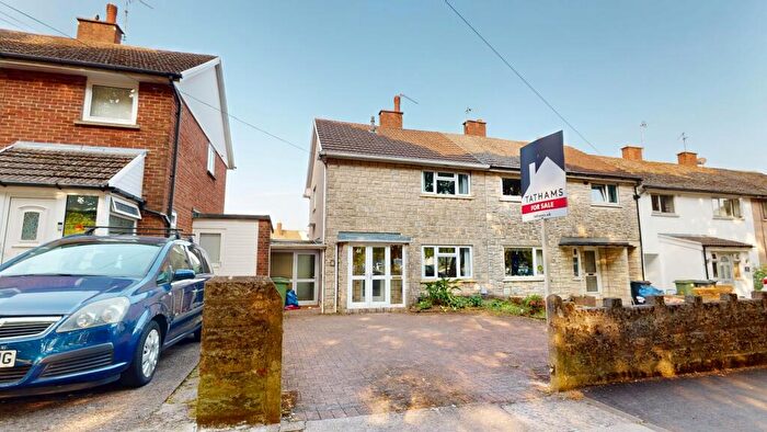 2 Bedroom End Of Terrace House For Sale In Johnston Road, Llanishen, Cardiff, CF14