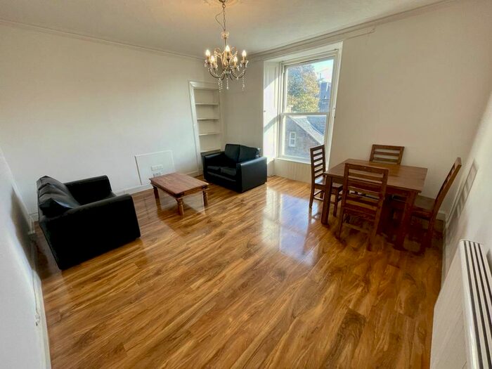 2 Bedroom Flat To Rent In Union Place, Dundee, DD2