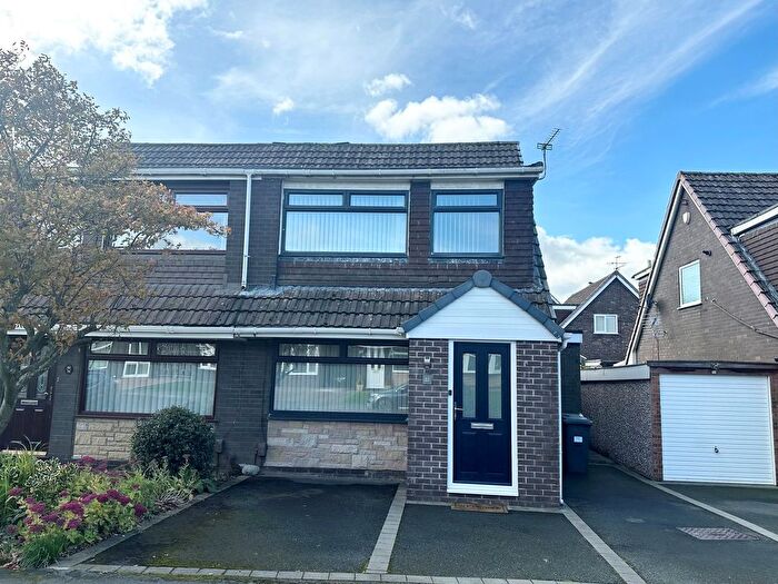 3 Bedroom Semi-Detached House To Rent In Ascot Avenue, Runcorn, WA7