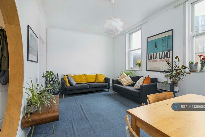 2 Bedroom Maisonette To Rent In Amhurst Road, London, E8