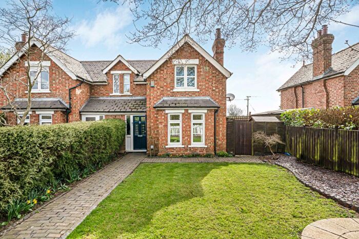 3 Bedroom Semi-Detached House For Sale In Scotland Road, Dry Drayton, Cambridge, CB23