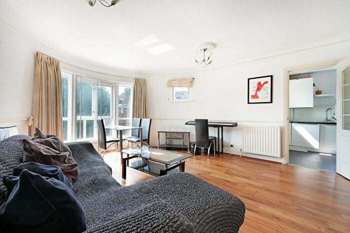 2 Bedroom Flat To Rent In Trocette Mansions, Bermondsey Street, SE1