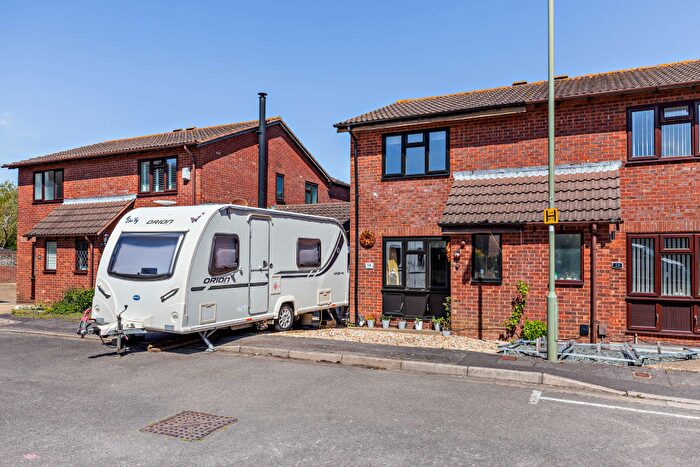 2 Bedroom Semi-Detached House For Sale In Primrose Close, Gosport, Hampshire, PO13