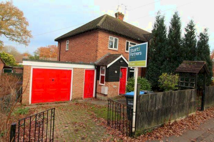 3 Bedroom End Of Terrace House To Rent In Washington Road, Haywards Heath, RH16