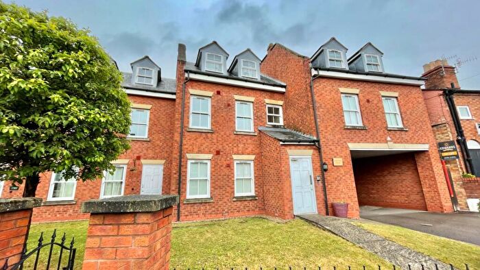 2 Bedroom Apartment For Sale In Birmingham Road, Stratford-upon-Avon, CV37