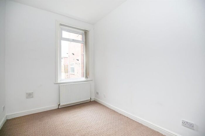 2 Bedroom Flat To Rent In Alnwick Street, Wallsend, North Tyneside, NE28