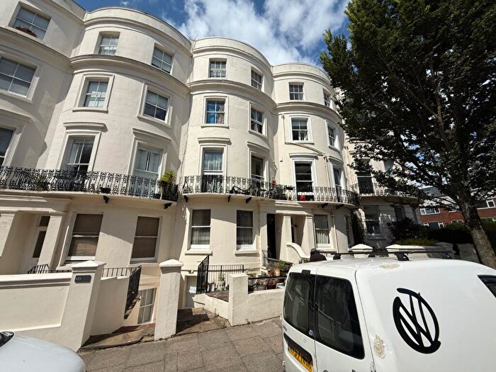 1 Bedroom Flat To Rent In Lansdowne Place, Hove, BN3