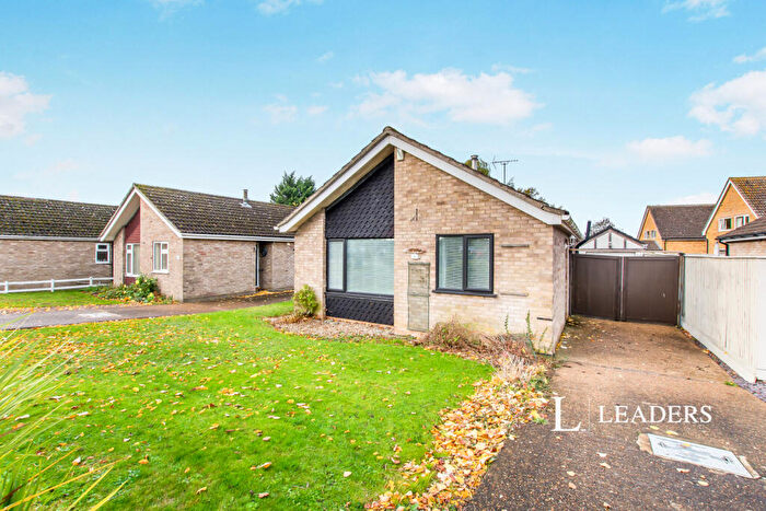 3 Bedroom Bungalow To Rent In Holmes Road, Stickney, PE22