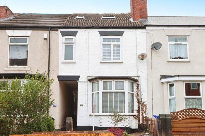 4 Bedroom Terraced House For Sale In Fairfield Road, Chesterfield, S40