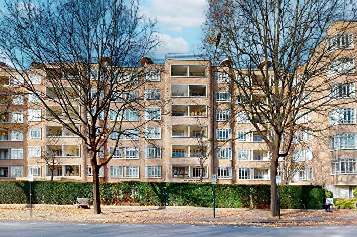 3 Bedroom Flat For Sale In Viceroy Court, St Johns Wood, NW8