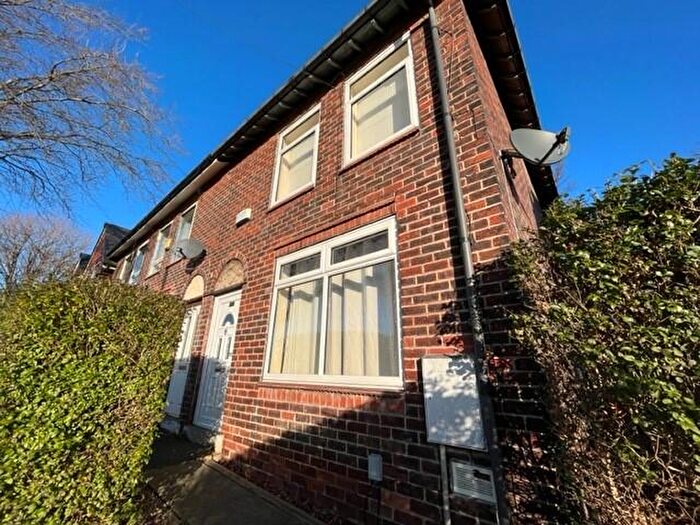 2 Bedroom Semi-Detached House To Rent In Stubbin Lane, Firth Park, S5