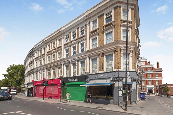 1 Bedroom Flat To Rent In Camberwell Church Street London, SE5