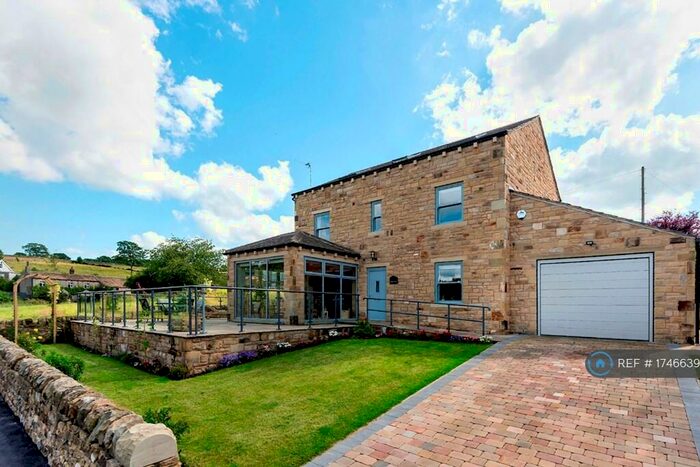 5 Bedroom Detached House To Rent In Silverdale Close, Harrogate, HG3