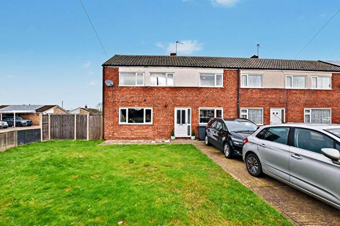 3 Bedroom End Of Terrace House For Sale In Sandra Crescent, Washingborough, Lincoln, LN4